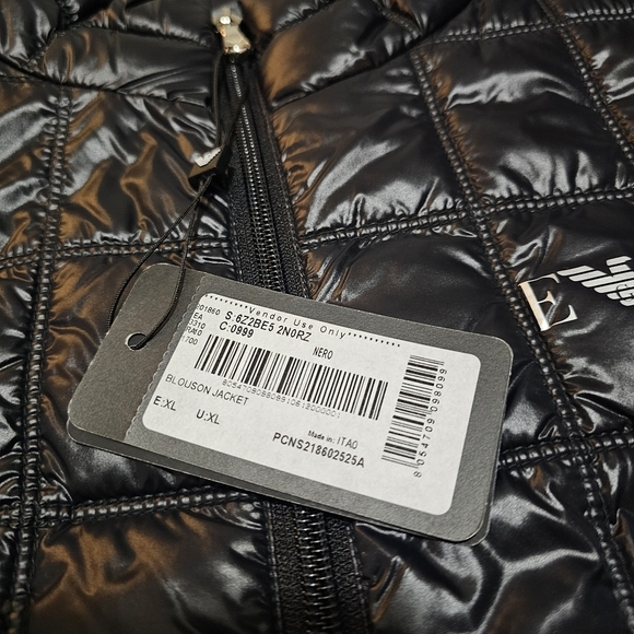 Emporio Armani Black Quilted Women's Jacket - Picture 6 of 13
